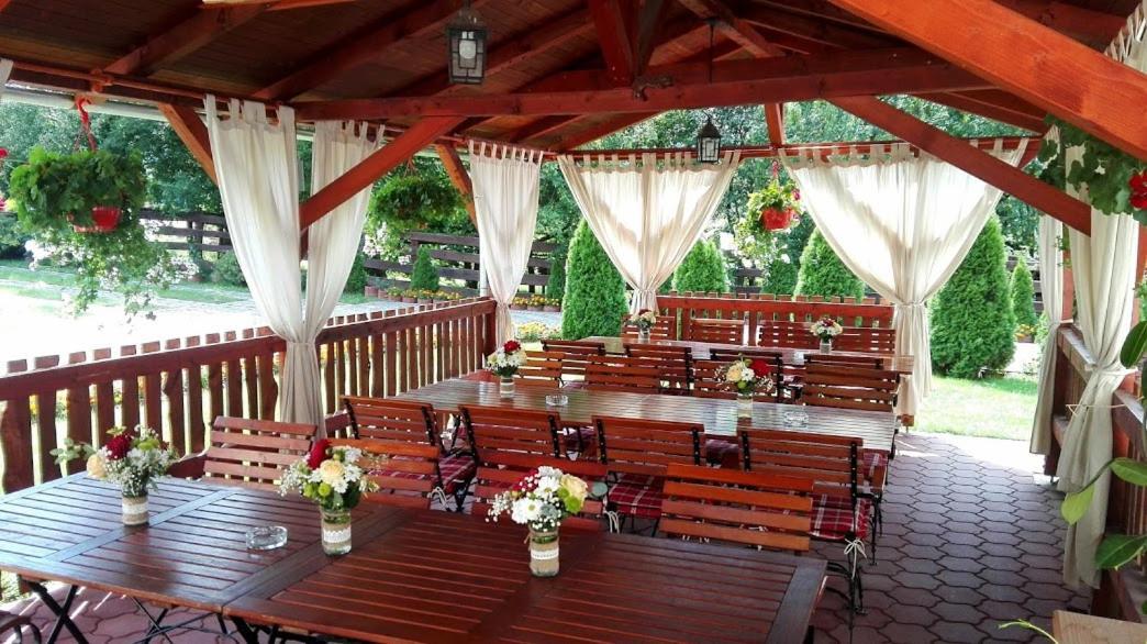 Olimpia Villa Tibod ภายนอก รูปภาพ