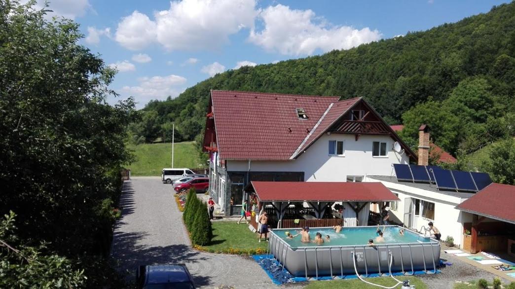 Olimpia Villa Tibod ภายนอก รูปภาพ